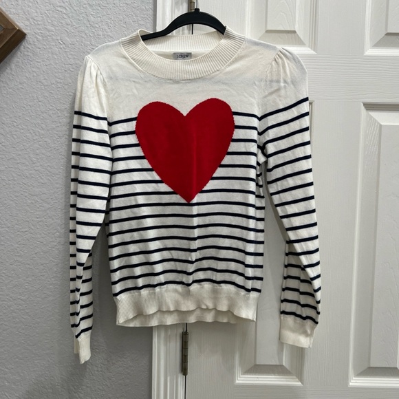J Crew Women’s Puff-Sleeve Valentine Heart‎ Sweater Size small - Picture 1 of 5